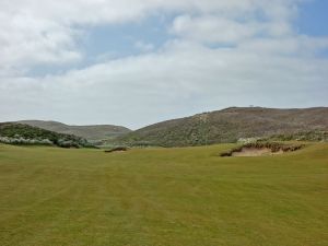 Cape Wickham 13th Bunkers